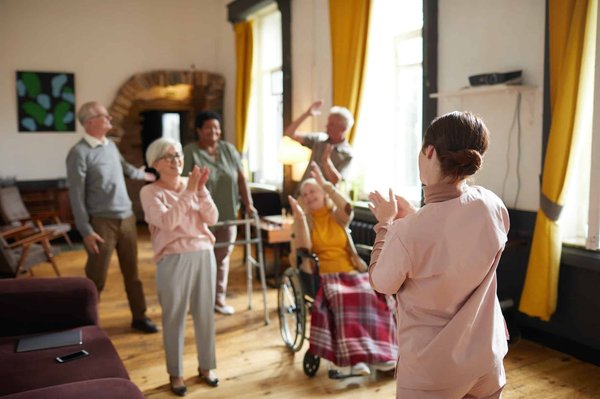 Choisir sa maison de retraite : Guide pour un choix serein