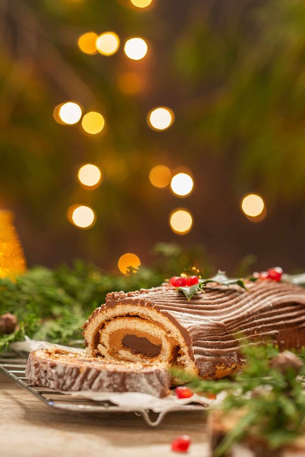 Comment rouler une bûche pâtissière ?